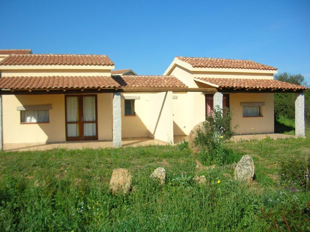 Hotel La Valle Del Mirto San Priamo Exterior foto